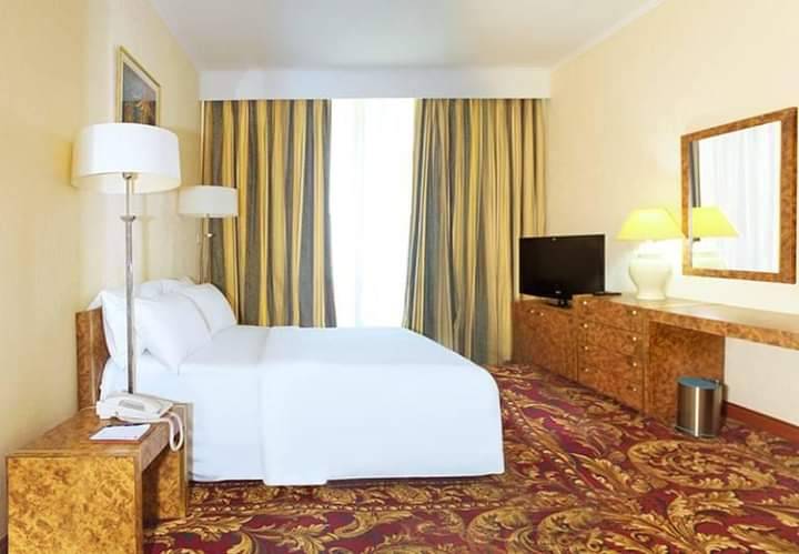 Chambre À Akwa Bien Propre Et Meublée Confortablement