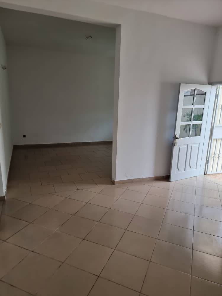 Belle villa en location du côté de Bingerville